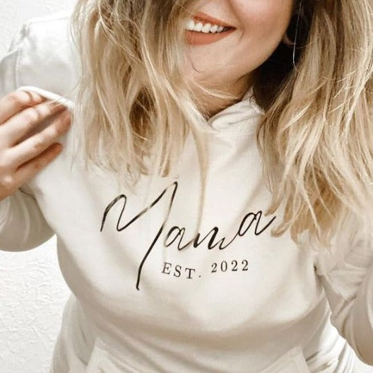 Personalisierter "Mama est." Unisex 100% Bio Hoodie