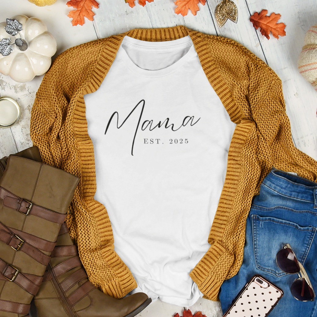 Personalisiertes "Mama est." 100% Bio T-Shirt