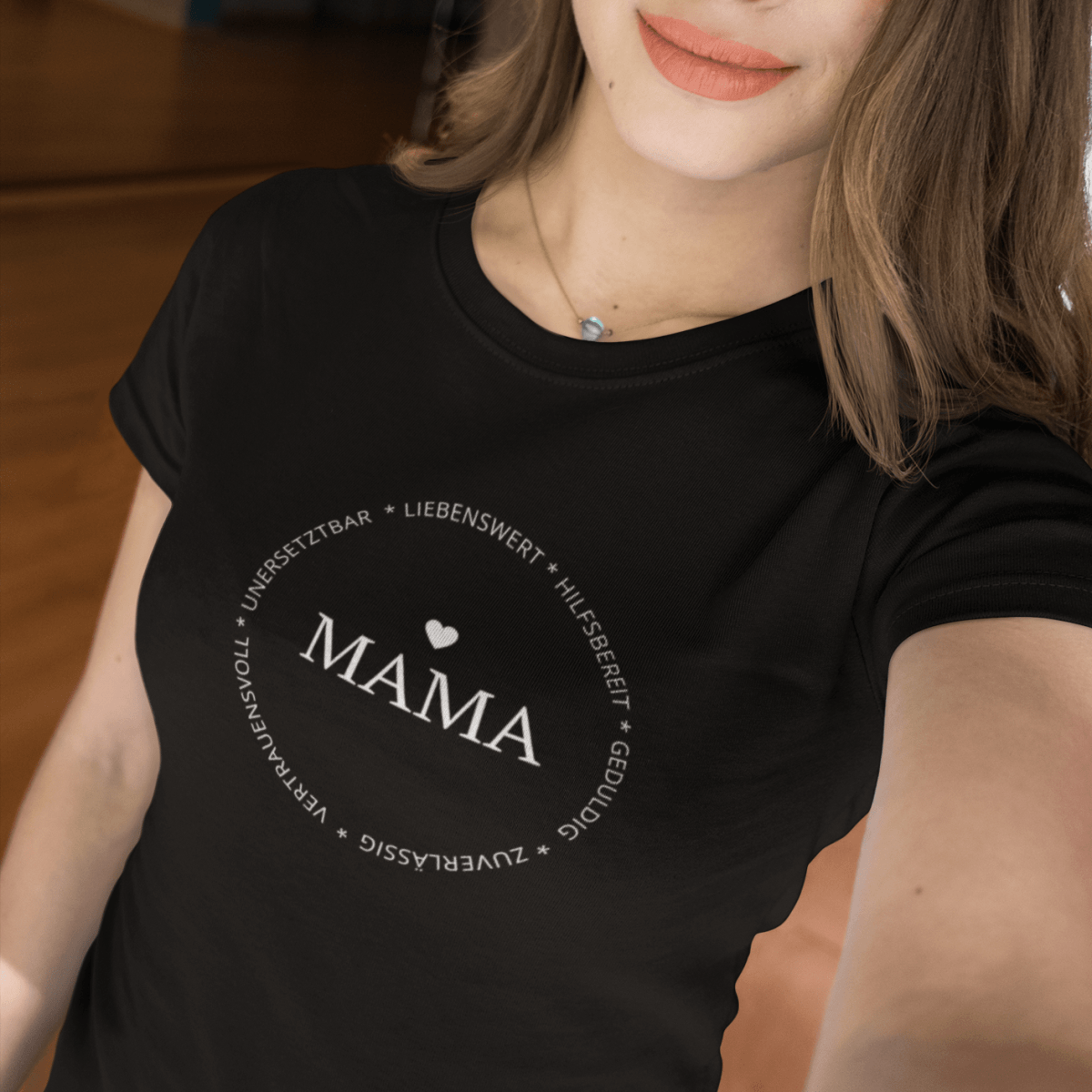 Eigenschaften einer Mama 100% Bio T-Shirt - Mama-Liebe